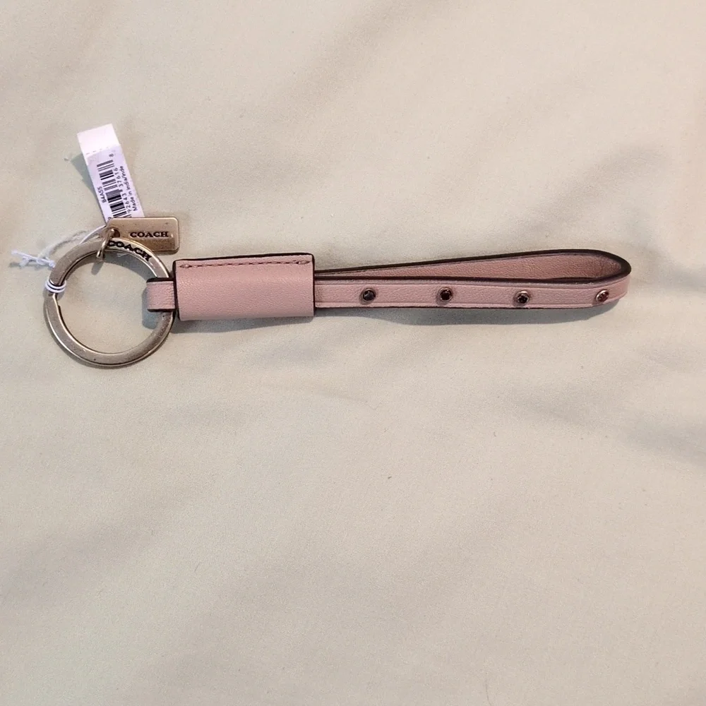 Coach Key Loop - Picture 3 of 7